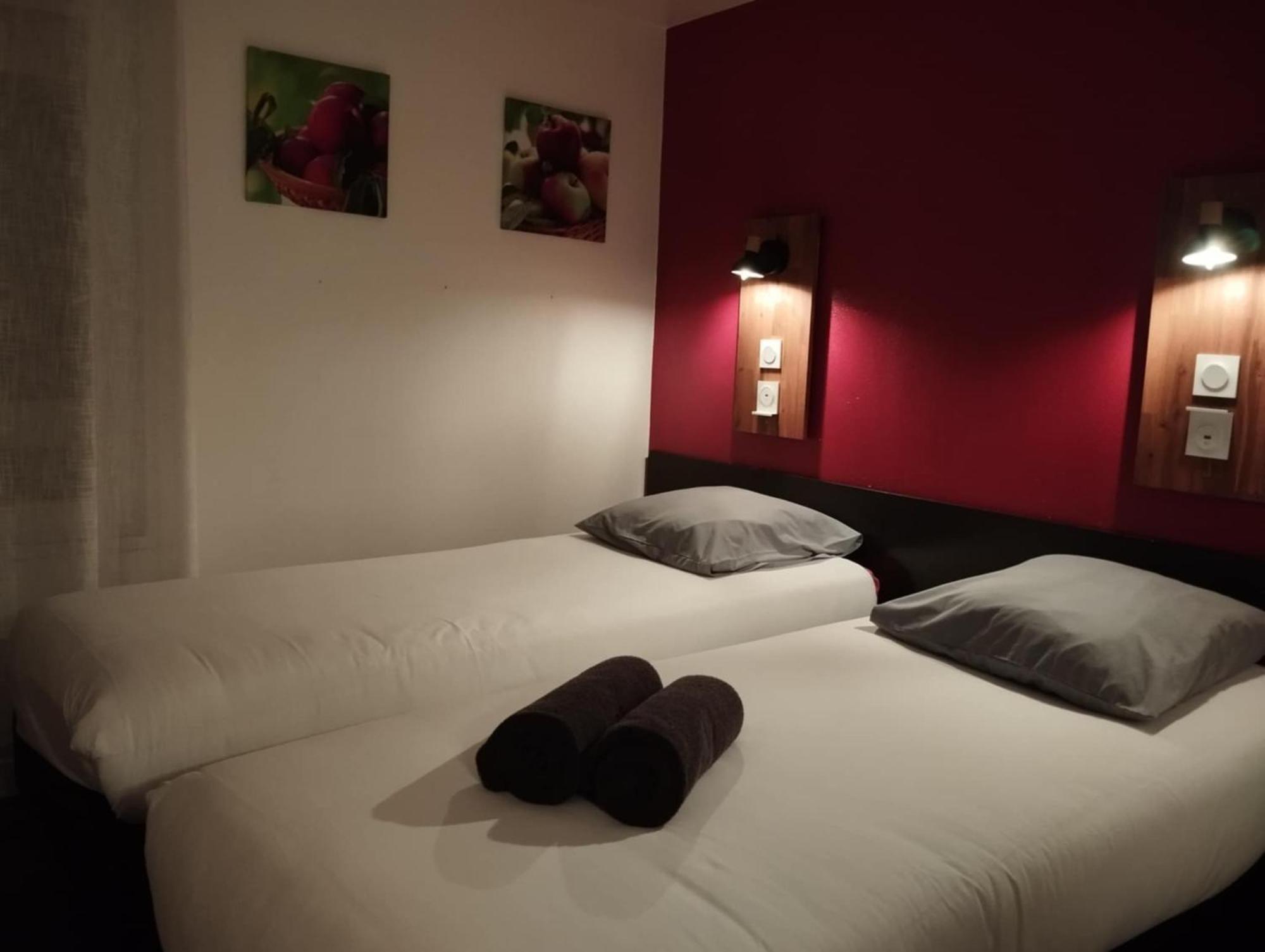 Hotel Kyriad Direct 2*