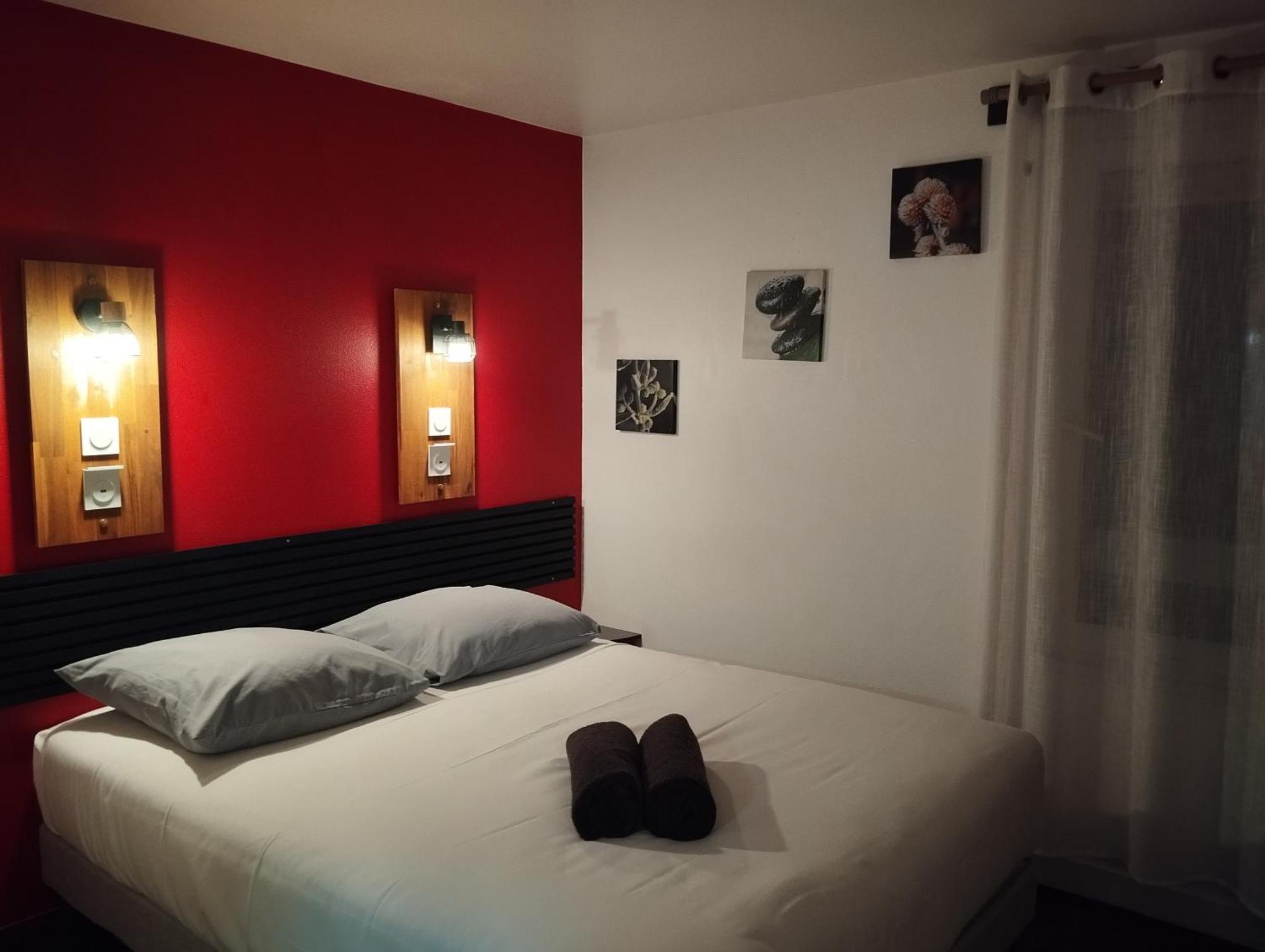 Kyriad Direct 2* Saintes